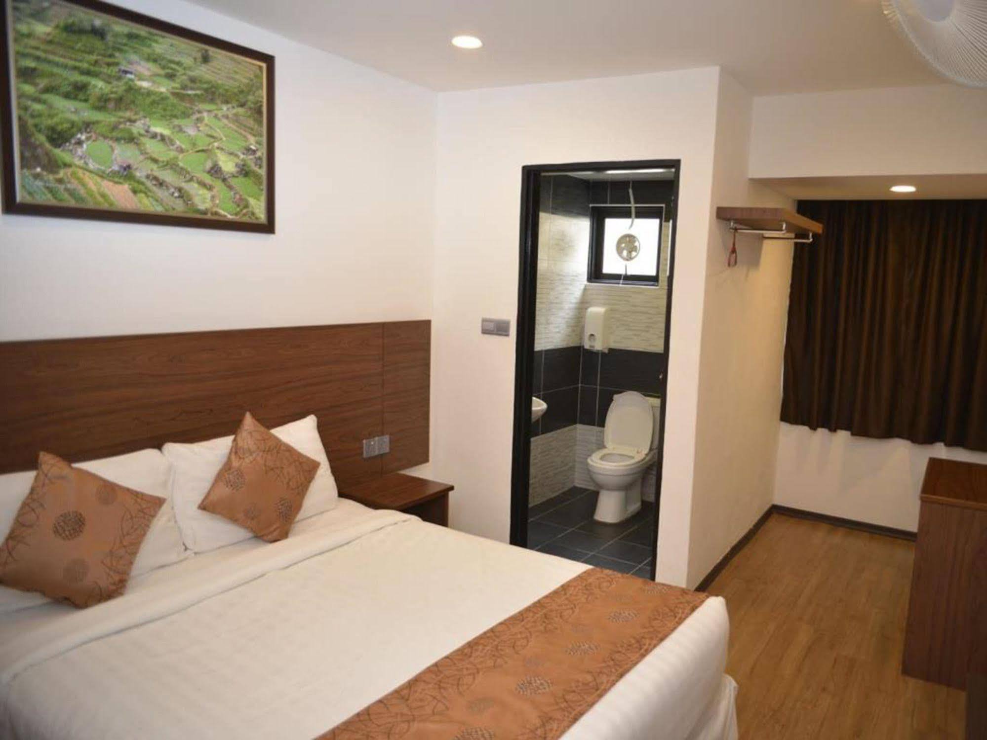 Highlanders Hotel Cameron Highlands Exterior photo