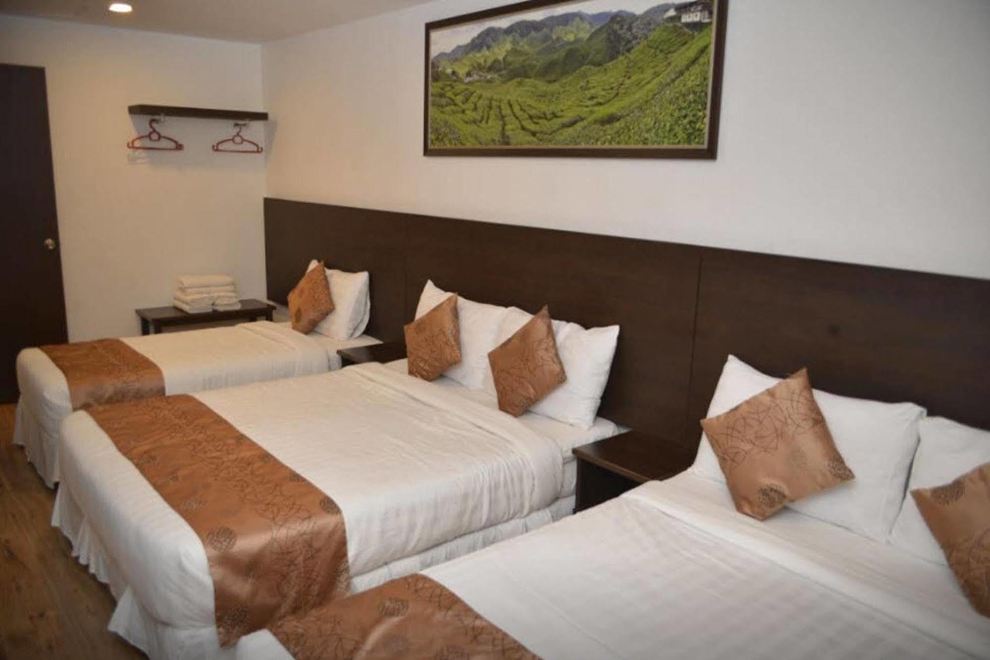 Highlanders Hotel Cameron Highlands Exterior photo